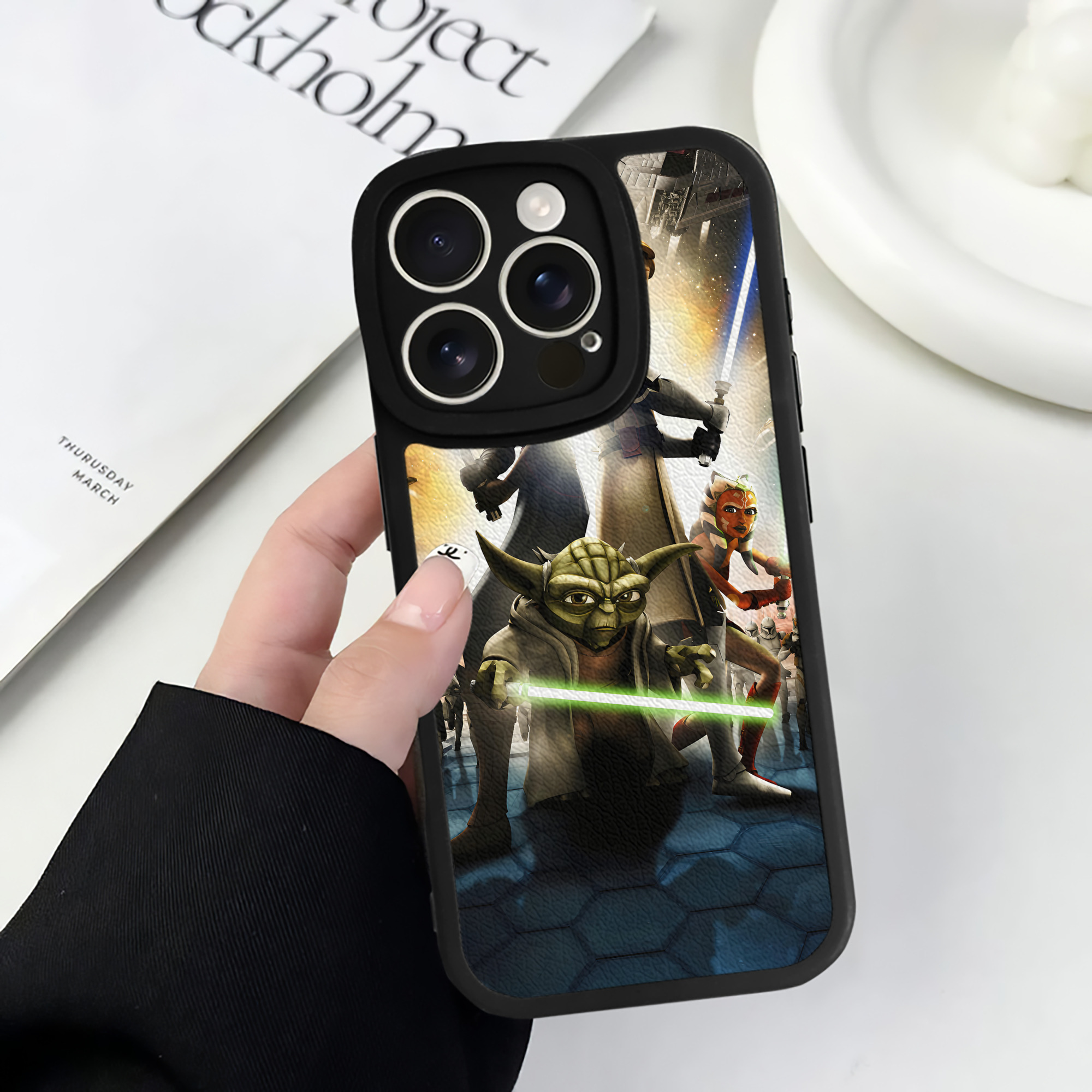 （画像用） スター・ウォーズ Star Wars 【iPhone 16シリーズ対応】シリコンスマホケース（レザー調） 材質：シリコン